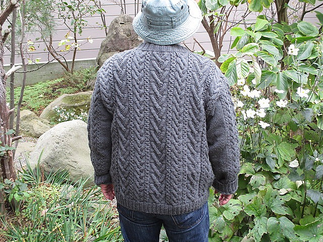 #16 Turtleneck sweater of the tweed