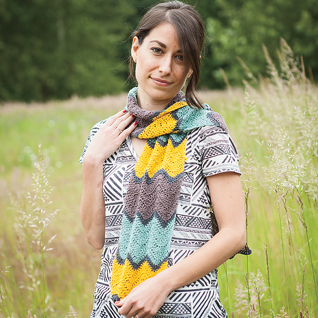 Seaside Promenade Scarf