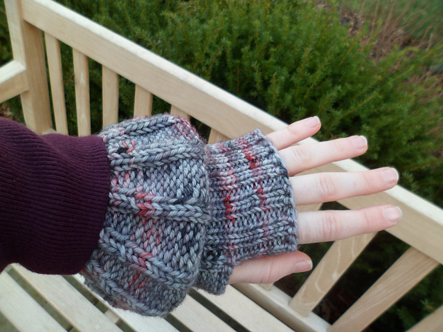 Leg O' Mutton Fingerless Gloves