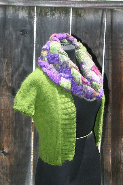 Mini-Mochi and Mochi-Plus Cowls