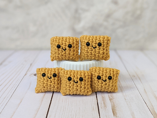 Crochet Pizza Rolls