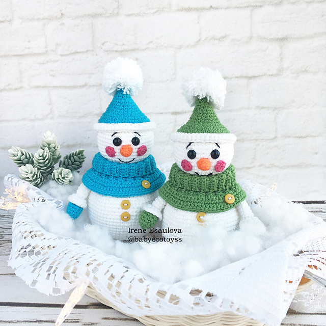 Crochet Christmas Snowman Oscar