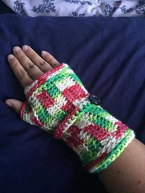 Carnival Fingerless Mitts