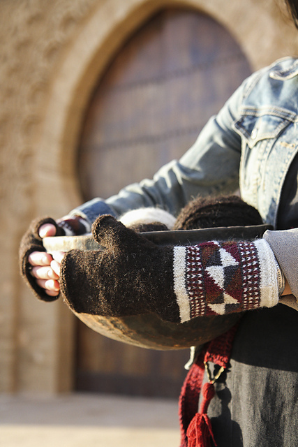 Middle Atlas Fingerless Gloves