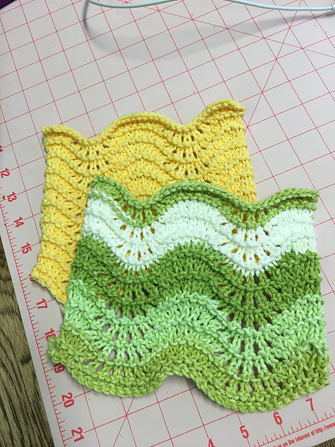 Wavy Dishcloth
