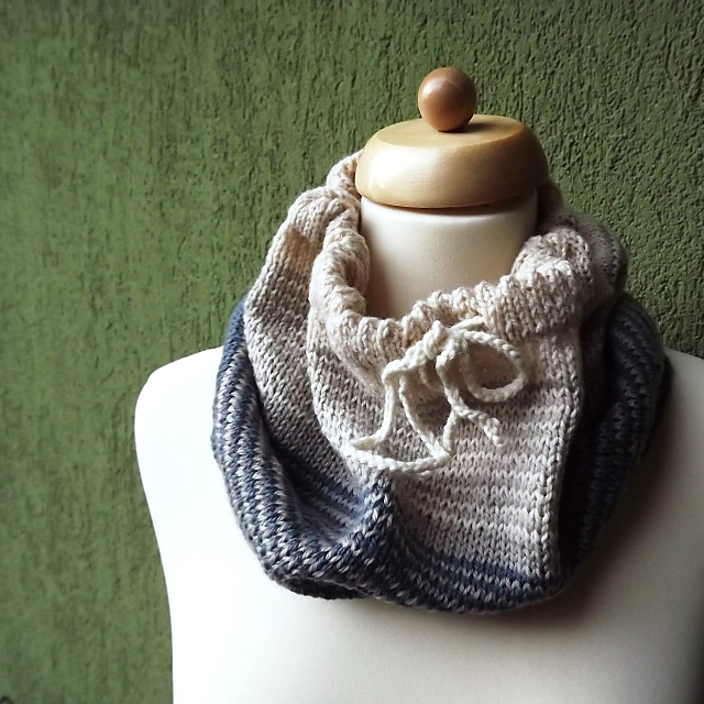 Bermuda Cowl