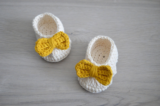 Bow Baby Shoes