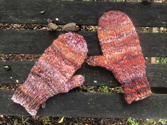 Pioneer Mittens for Adults