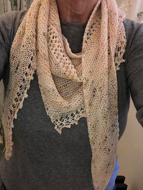 Ravelry: Touch of Lace pattern by Barbara Hurd