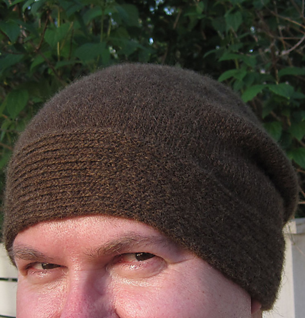 Ravelry TOARP Hat in Twined Knitting pattern by Baritono