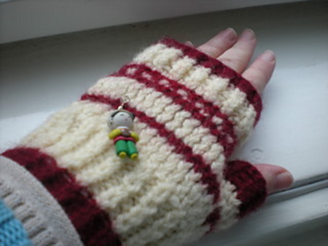 Basic Knitting Fingerless Mitts