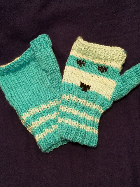 Fingerless Raccoon