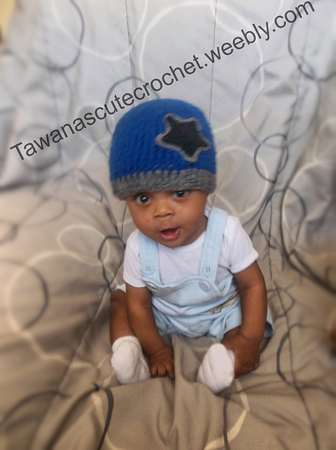 Looks knit star beanie