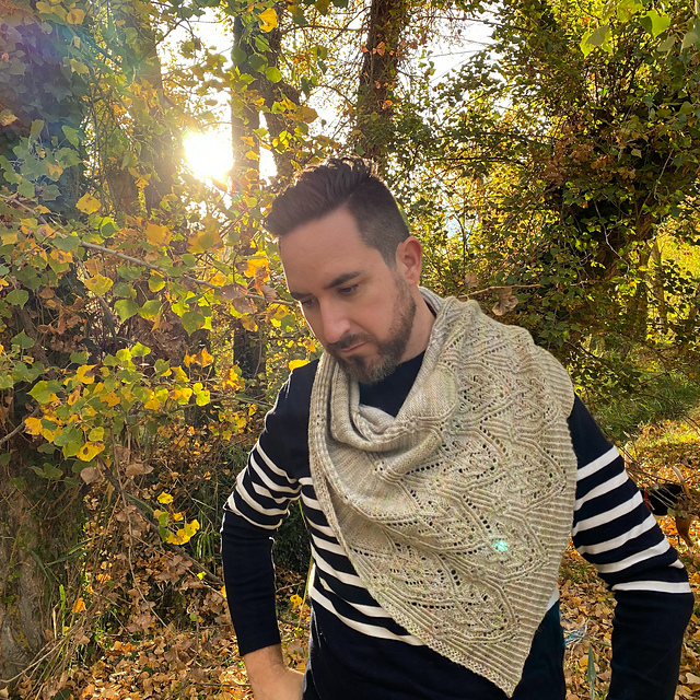 Rivendell Shawl
