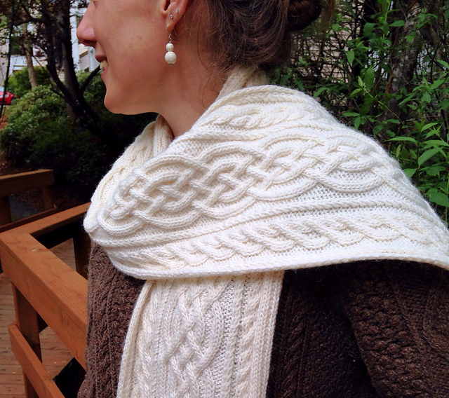 Grainne Irish Cabled Scarf