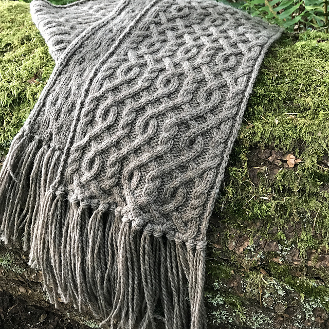 Creekwater Cabled Scarf