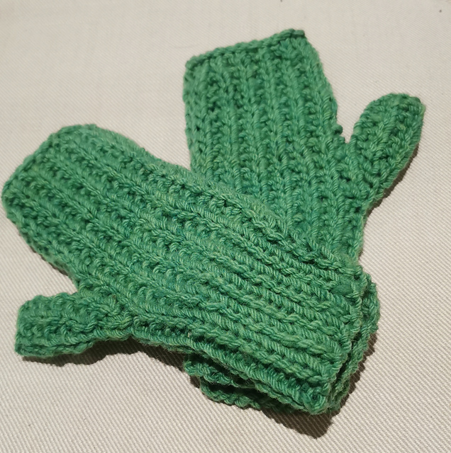 Messy Nessy Knitted Mitts