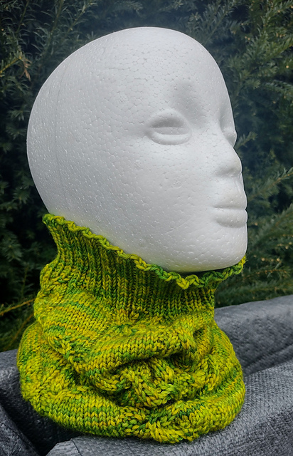 Alnus Cowl