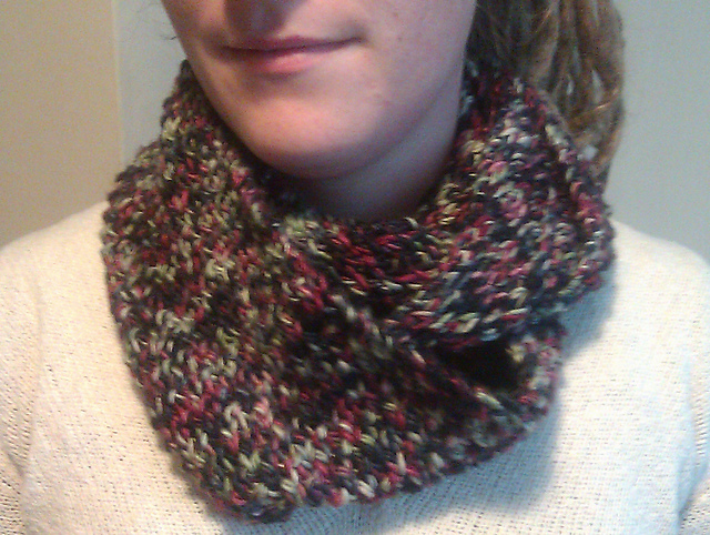 Very Easy Lacy Snood