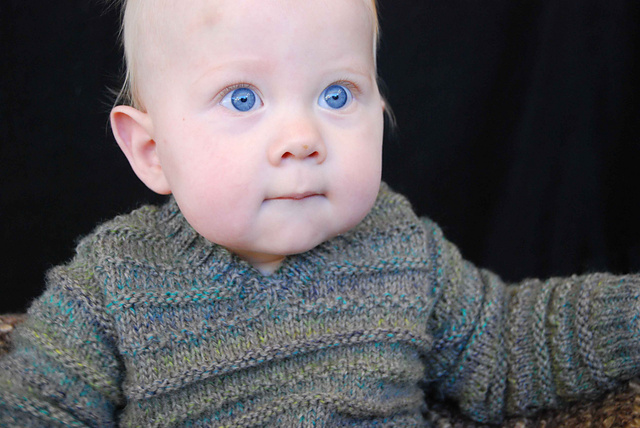 Design E - V - Neck Sweater & Tank