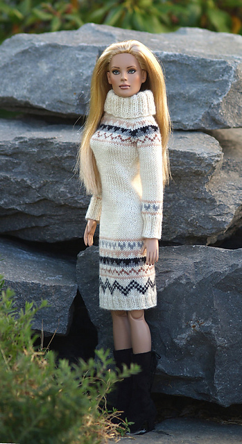 Warm & Wintry-TW for Tonner's 16" Tyler Wentworth & Ellowyne Wilde