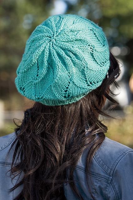 Rollings Waves Beret