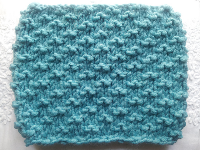 Cuello en relieve / Blue Relief Cowl