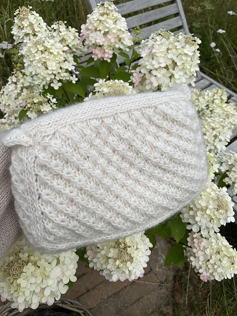 The Daisy Clutch Midi