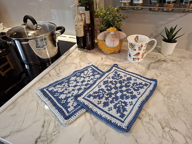 Snowflake Potholder