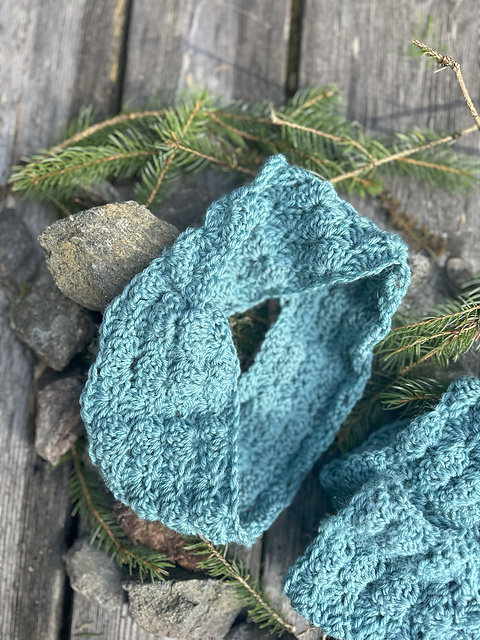 Gentle Loop Headband