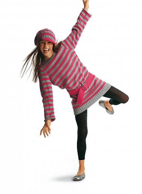 585 - Robe Rayee et casquette