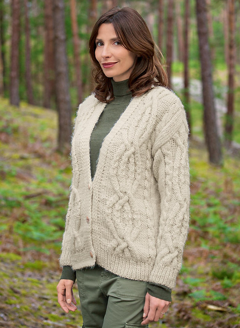23 Gilet à torsades - M0100