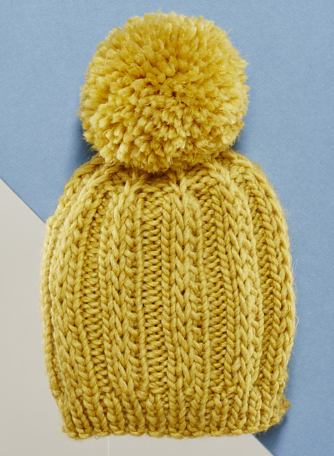 n°03 Bonnet à pompon M0452