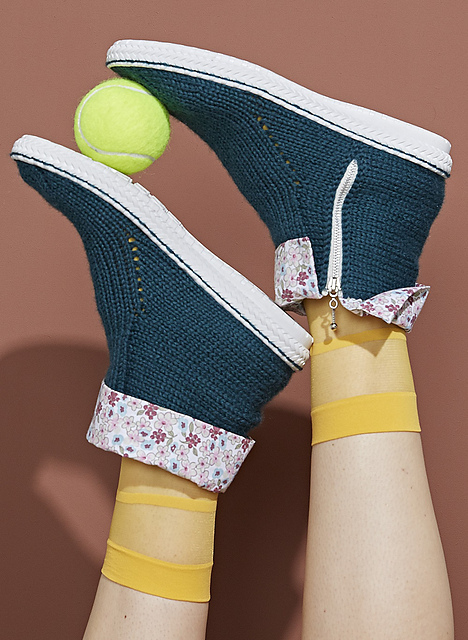 n°15 Chaussures montantes revers tissu - M0393