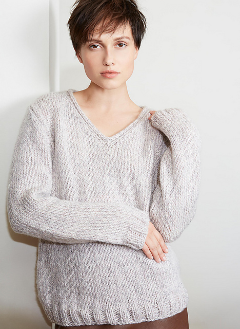 Pull moelleux col V - M1259