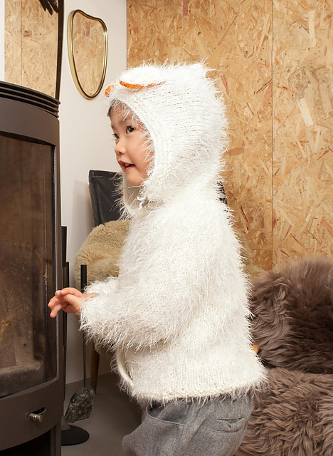 18 Pull à capuche - M0131