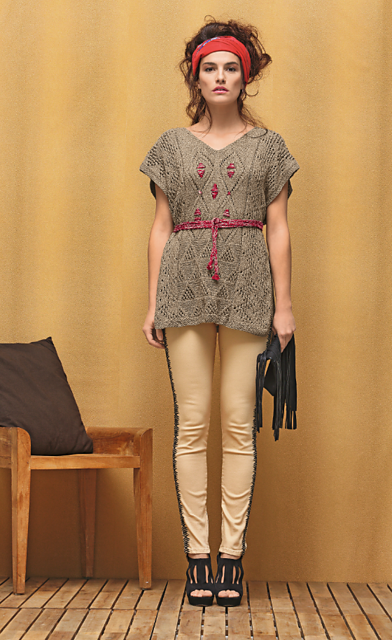 28 Poncho ajouré