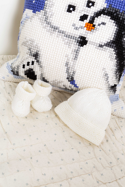 Bonnet et chaussons revers - M2839