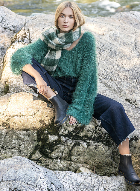 Pull col V manches larges - M6073