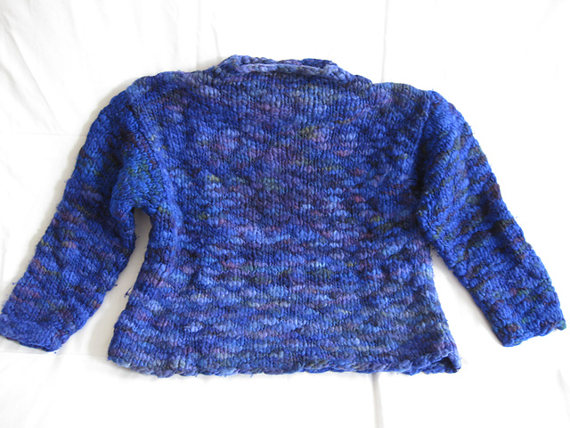 #26 Grün-pinkmelierter Pulli