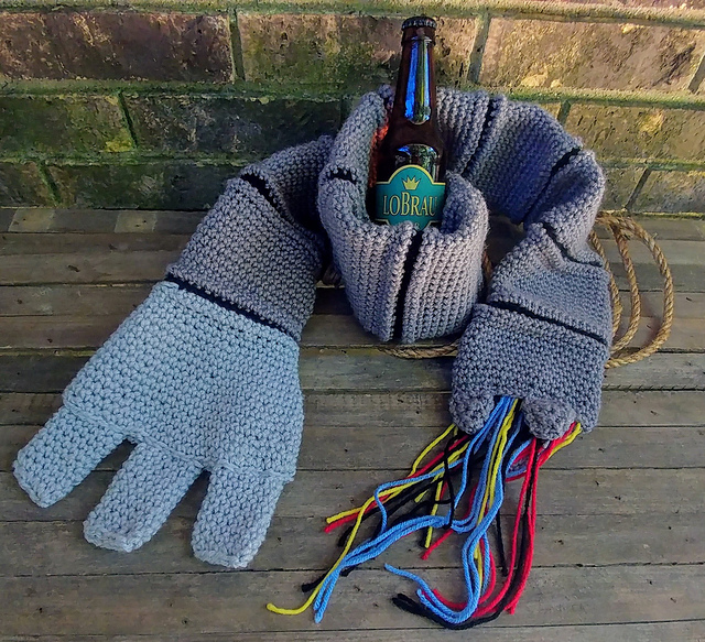 Bender's Arm Scarf
