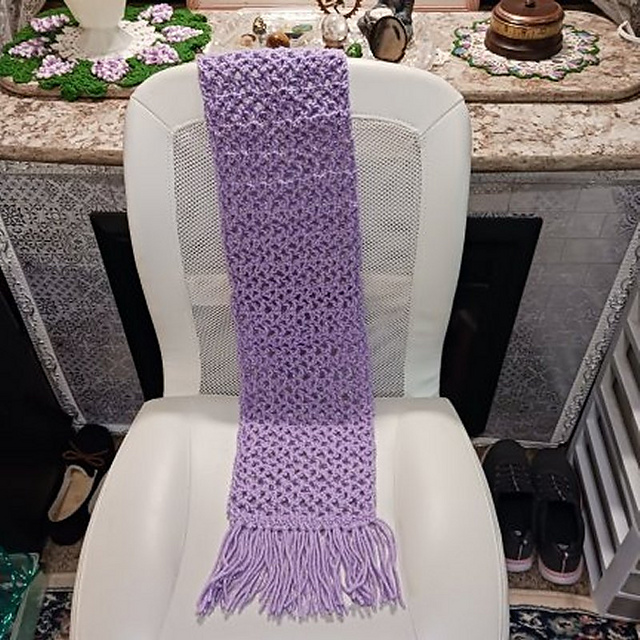 02 Child’s Scarf