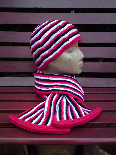 SportFan Hat and Scarf