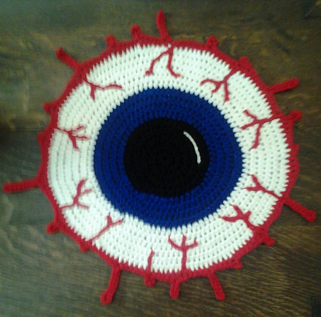 Smashed Eyeball Table Topper
