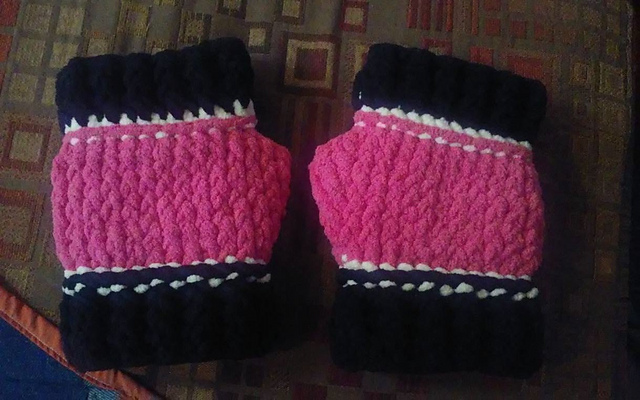 Chenille Fingerless Gloves