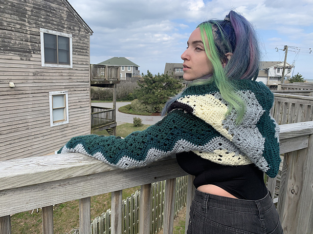 6-Day Shrug with Hoodie
