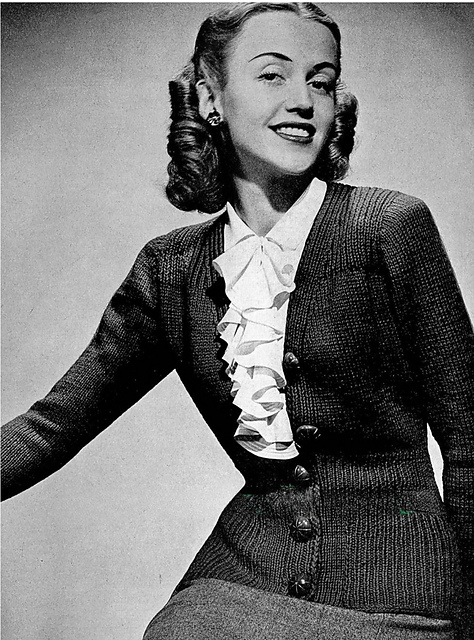 Practical Cardigan No. 417
