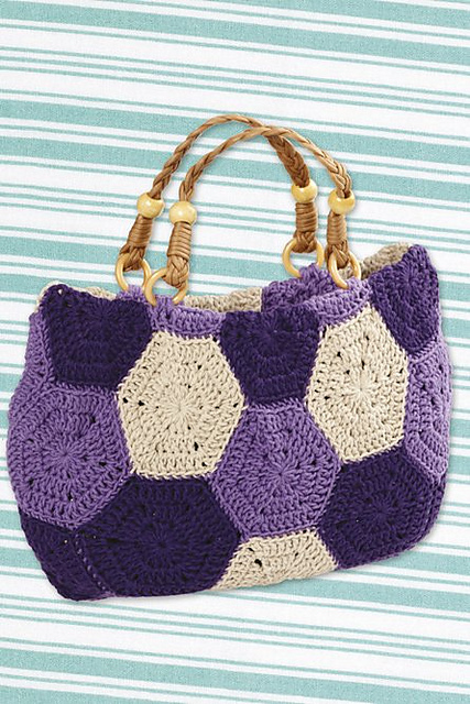 Living With Yarn: Hexagon Motif Bag
