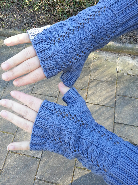 Fingerless Gloves Sally