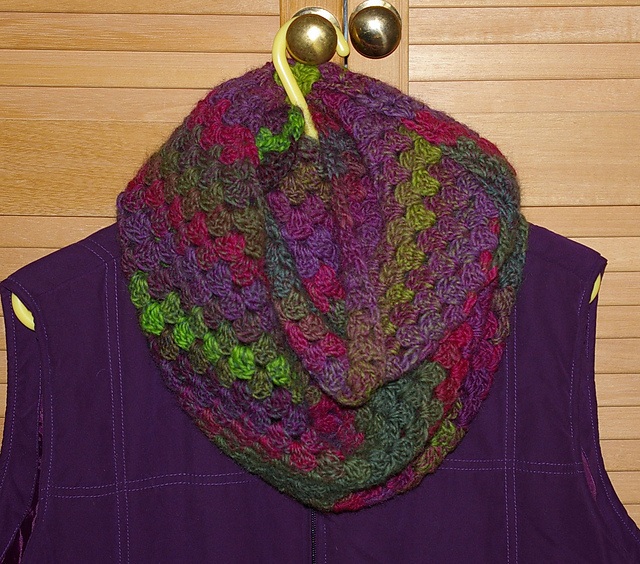 Diagonal Granny Scarf/Afghan